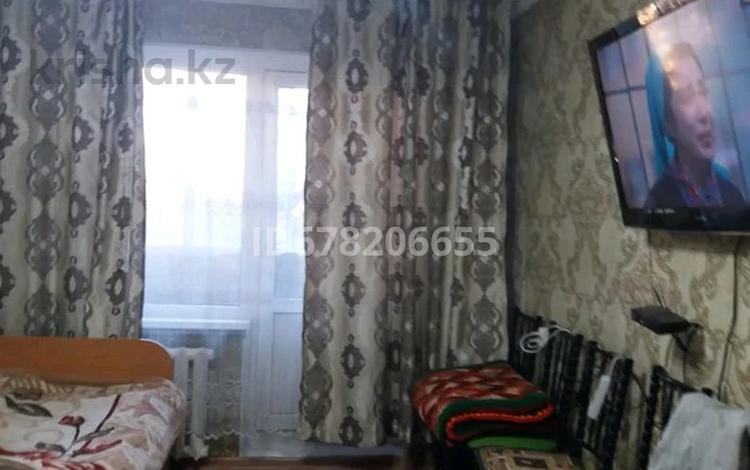 1-комнатная квартира, 32 м², 3/5 этаж, Жастар мкр 43 за 11.5 млн 〒 в Талдыкоргане, мкр Жастар — фото 2