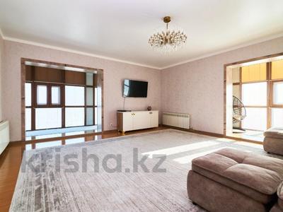 3-бөлмелі пәтер · 168.2 м² · 25/28 қабат, желтоксан 2/2, бағасы: 82.8 млн ₸ в Астане, Сарыарка р-н