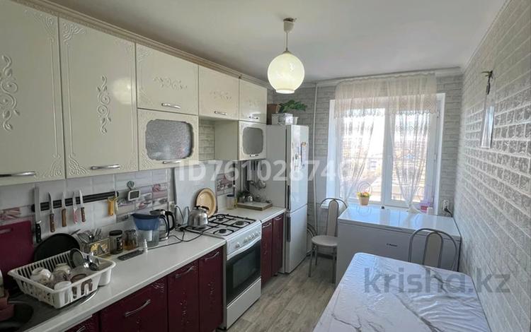 3-комнатная квартира · 70 м² · 9/10 этаж, мкр 5, Есет батыр 109/2 — Анвар за 22 млн ₸ в Актобе — фото 2