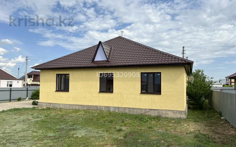 Отдельный дом · 4 комнаты · 144 м² · 10 сот., 13 микрорайон 129 за 40 млн ₸ в Аксае — фото 2