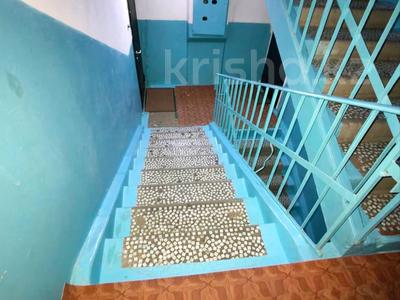 4-бөлмелі пәтер · 81.3 м² · 5/5 қабат, 4 мкр 12, бағасы: 35 млн ₸ в Конаеве