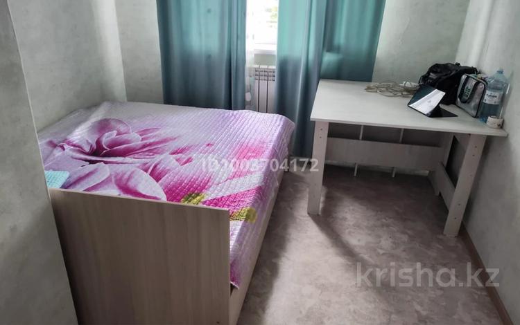 3-бөлмелі пәтер · 53 м² · 5/5 қабат, Космодемьянская 3Б, бағасы: 13 млн ₸ в Макинске — фото 2