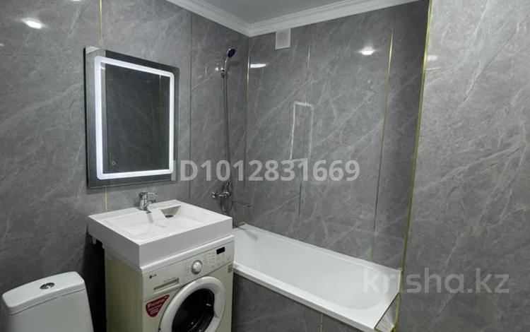 2-бөлмелі пәтер · 47 м² · 4/5 қабат, авангард 4 мкр 15, бағасы: 18 млн ₸ в Атырау, мкр Авангард-4 — фото 2