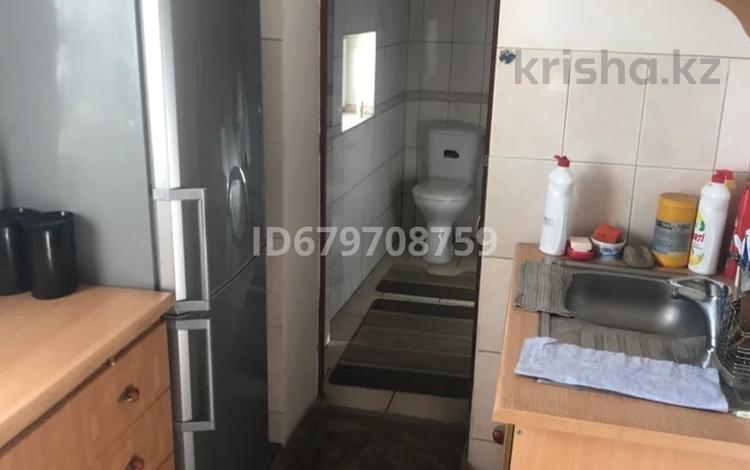 Отдельный дом · 3 комнаты · 58 м² · 7.6 сот., Западный переулок 9 за 22 млн ₸ в Усть-Каменогорске — фото 4