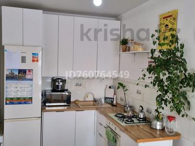 Жеке үй · 2 бөлме · 74.4 м² · 10 сот., Амангелди 126, бағасы: 26 млн 〒 в Талдыкоргане, мкр Жастар