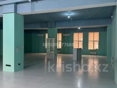 Свободное назначение, офисы, магазины и бутики, салоны красоты, медцентры и аптеки, образование · 250 м² за 170 млн 〒 в Актау, 17-й мкр