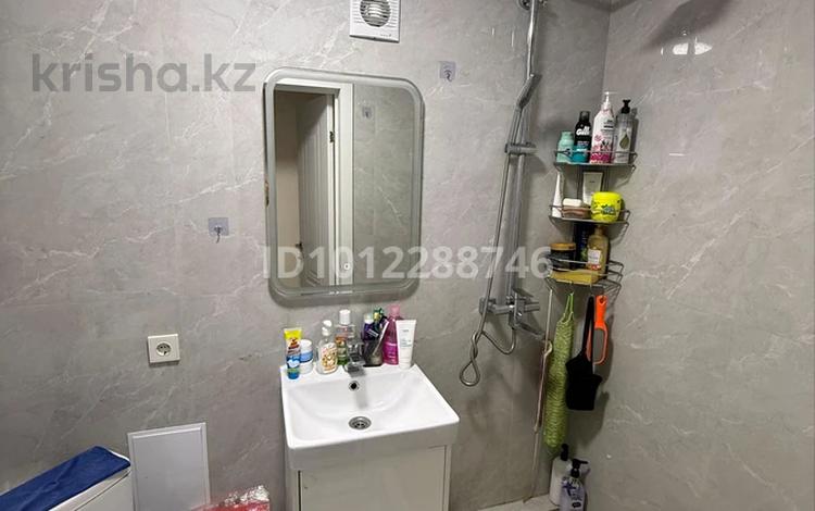 1-бөлмелі пәтер · 32 м² · 1/5 қабат, Просп. Тауелсиздик 20, бағасы: 18 млн ₸ в Астане, Алматы р-н — фото 2