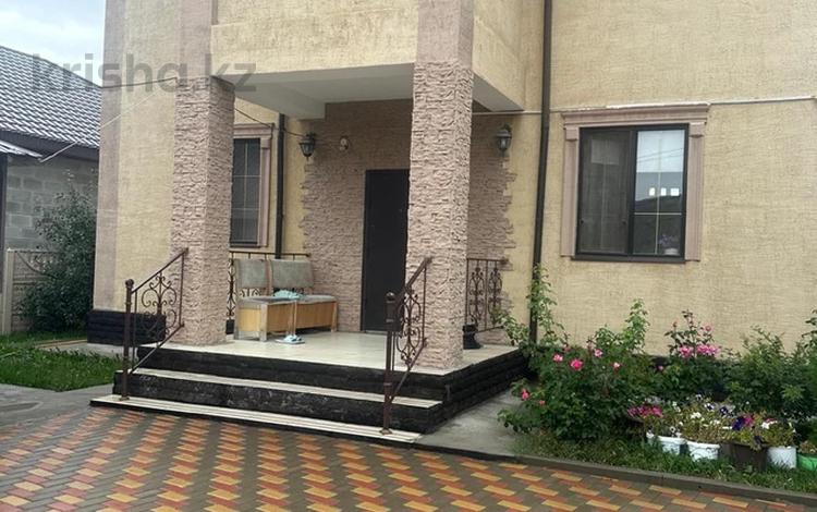 Үйдің бір бөлігі · 6 бөлме · 250 м² · 10 жүзд., Жилгородок ш/а., Кутуева 17/2 — Есетбатыр, бағасы: 1.5 млн ₸ в Актобе, мкр Жилгородок — фото 2