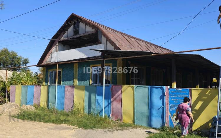 Жеке үй · 6 бөлме · 200 м² · 16 сот., Аубакирова 28а, бағасы: 300 000 ₸ в Тонкерисе — фото 2
