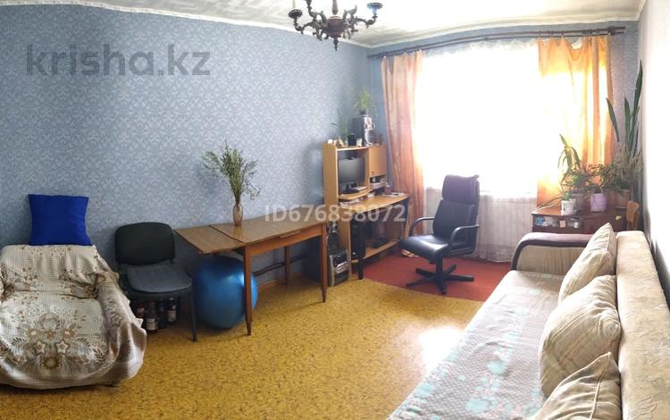 3-бөлмелі пәтер · 54 м² · 1/2 қабат, Школьная 14, бағасы: 4 млн ₸ в Петровка — фото 2