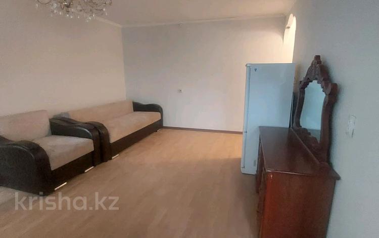 2-комнатная квартира, 45 м², 5/5 этаж, Акбугы 8/1