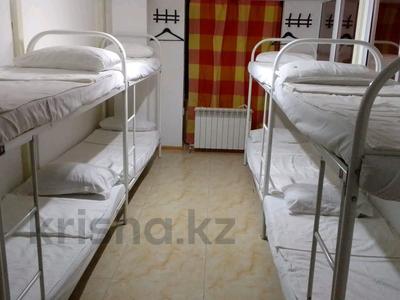 1-бөлмелі пәтер · 10 м² · 1/10 қабат, Туркестан 10 — Вход рядом 18 подъезд, бағасы: 5 000 ₸ в Астане, Есильский р-н