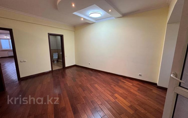 3-бөлмелі пәтер · 134 м² · 12/15 қабат, Жазылбека 20, бағасы: 75 млн ₸ в Алматы, Ауэзовский р-н — фото 40