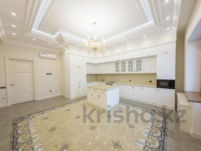 4-комнатная квартира · 280 м² · 4/5 этаж, Алихана Бокейханова за 279 млн ₸ в Астане, Есильский р-н