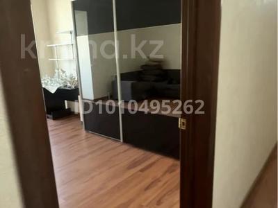 2-комнатная квартира · 106 м² · 5/5 этаж, мкр. Алтын орда 5 — Сзади гипер Дина за 200 000 〒 в Актобе