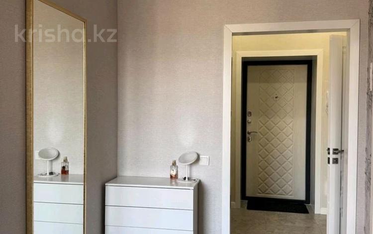 2-комнатная квартира · 43 м² · 7/9 этаж, Е 652 22 за 215 000 ₸ в Астане, Есильский р-н — фото 2