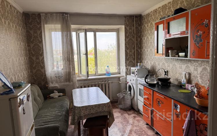 1-бөлмелі пәтер · 32 м² · 3/5 қабат, Жамакаева 219, бағасы: 10.5 млн ₸ в Семее, Красный Кордон — фото 2