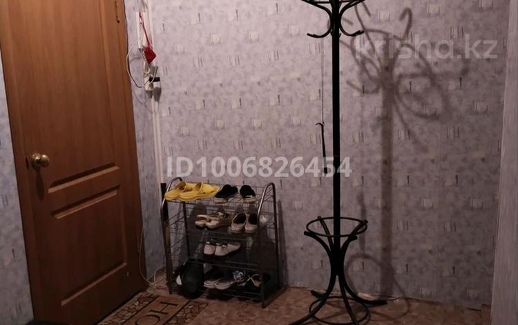 3-комнатная квартира · 68 м² · 2/5 этаж, 4микр дом6 за 25 млн ₸ в Аксае — фото 2