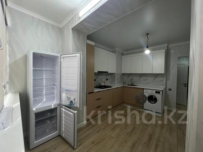2-бөлмелі пәтер · 70 м² · 2/5 қабат, 20-ш/а. 24, бағасы: 200 000 ₸ в Актау, 20-й мкр