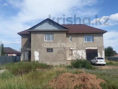 Отдельный дом • 5 комнат • 240 м² • 10 сот., Сатпаева за 30 млн 〒 в Караоткеле