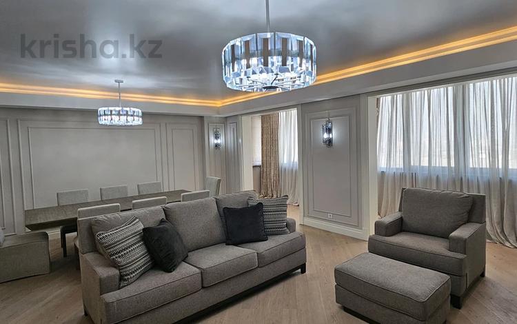 3-комнатная квартира · 135 м² · 8/10 этаж, Исаева 125 за 137 млн 〒 в Алматы, Алмалинский р-н — фото 34