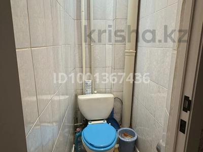 3-бөлмелі пәтер · 60.6 м² · 2/5 қабат, Камзина 19 — Автовокзал, остановка Больничный, бағасы: 18 млн ₸ в Аксу