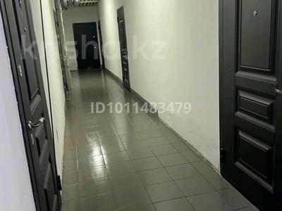 2-бөлмелі пәтер · 45 м² · 1/3 қабат, Илтипат 59г — Шаляпина ясауи, Шаляпина рымжанова, бағасы: 30 млн ₸ в Алматы, Наурызбайский р-н