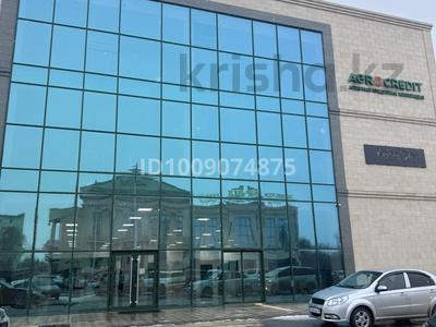Кеңселер, дүкендер мен бутиктер, қоймалар, конференц-залдар, кабинеттер және жұмыс орындары · 1 м², бағасы: 4 000 〒 в 