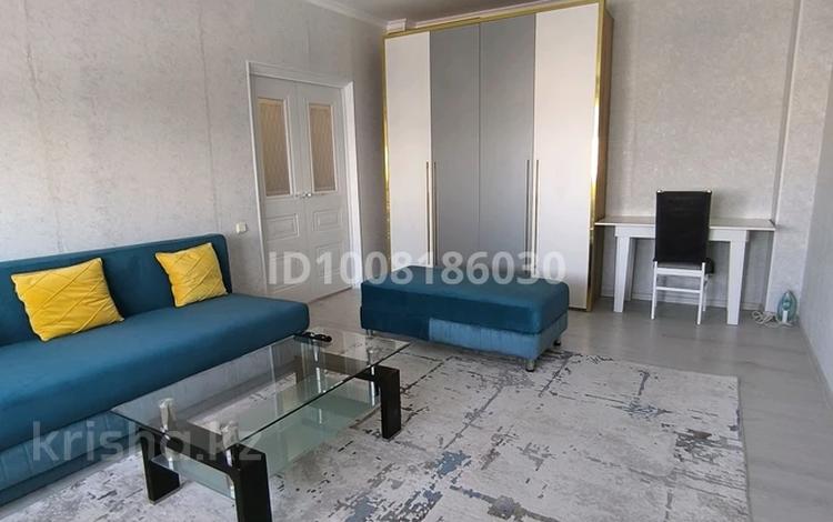 1-бөлмелі пәтер · 50 м² · 6/9 қабат, Баймуханова 45 — заправка Гелиос, Халык Банк, бағасы: 18 млн ₸ в Атырау, мкр Привокзальный-1 — фото 2