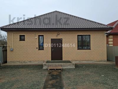 Жеке үй · 3 бөлме · 130 м², Дархан 49 — Алаш, бағасы: 52 млн ₸ в Уральске