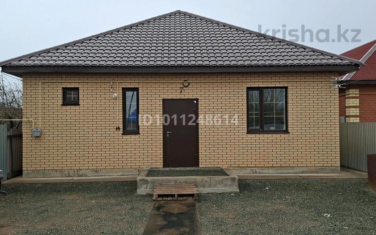 Отдельный дом · 4 комнаты · 130 м² · 5 сот., Дархан 49 — Алаш за 52 млн ₸ в Уральске — фото 2