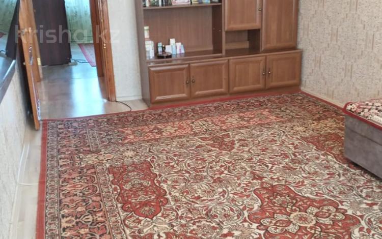 3-комнатная квартира · 71.4 м² · 5/5 этаж, 26-й мкр 35 за 13.3 млн ₸ в Актау — фото 2