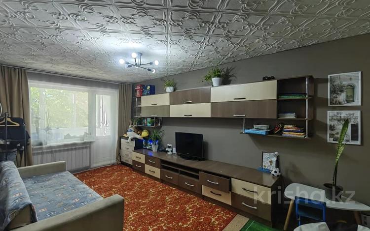 2-комнатная квартира · 44 м² · 2/5 этаж, мкр Михайловка , Осевая 6 — Кирзавод 3-4 за 9.9 млн ₸ в Караганде, Казыбек би р-н — фото 2