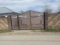 Отдельный дом · 4 комнаты · 100 м² · 8 сот., мкр Карасу 8 за 25 млн ₸ в Таразе