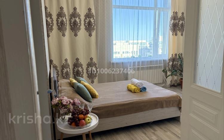1-комнатная квартира · 45 м² · 9/10 этаж, Мәнгілік ел 51/3 — Пересечение улиц Улы дала, Туркестан за 18 000 ₸ в Астане, Есильский р-н — фото 2