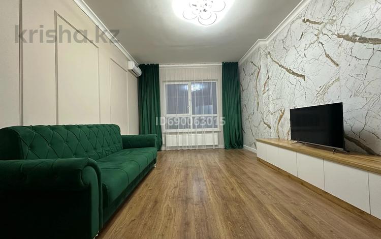 2-комнатная квартира, 80 м², Макатаева 2 за 75 млн 〒 в Алматы, Медеуский р-н — фото 2
