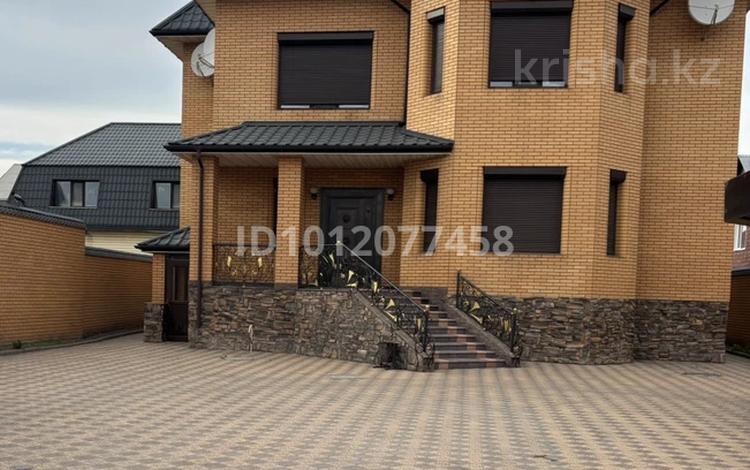 Отдельный дом · 4 комнаты · 400 м² · 100 сот., ул. Ермухана Бекмаханова 86 за 290 млн ₸ в Павлодаре — фото 2