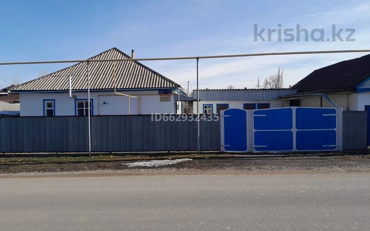 Отдельный дом · 3 комнаты · 70 м² · 9 сот., улица Курманова 1 — Исабаева за 15 млн ₸ в Балпыке Би — фото 31