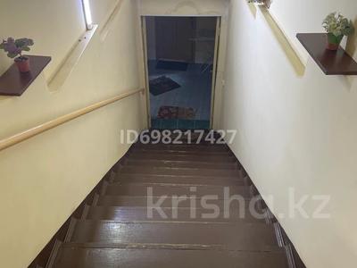 1 бөлме · 19 м² · 2/2 қабат, мкр Шубар, Кумбел 1а — Сарайшык Акмешит, бағасы: 90 000 ₸ в Астане, Есильский р-н
