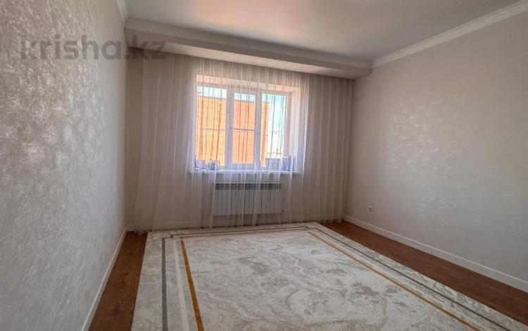 2-комнатная квартира · 75.8 м² · 5/5 этаж, мкр. Алтын орда, Мангилик Ел за 30.9 млн ₸ в Актобе — фото 2