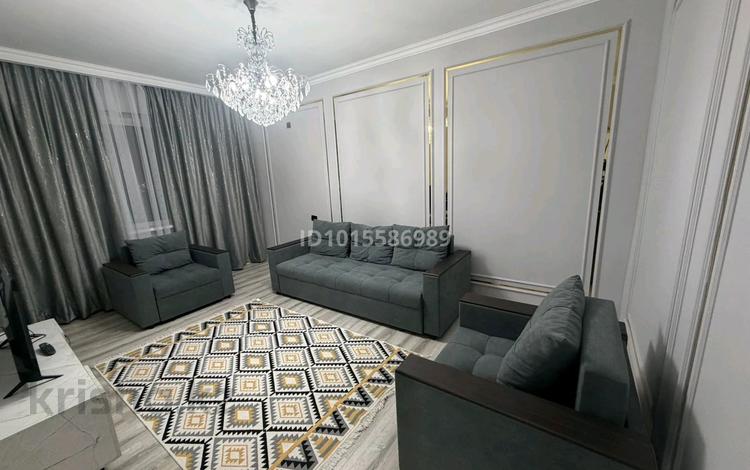 3-комнатная квартира · 75 м² · 2/8 этаж, Макатаева 53 за 600 000 ₸ в Алматы, Медеуский р-н — фото 2
