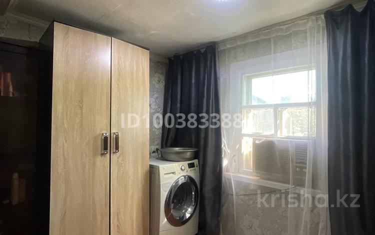 Жеке үй · 3 бөлме · 60.4 м² · 60.4 сот., Калинина 3, бағасы: 12 млн ₸ в Усть-Каменогорске, Ульбинский — фото 2