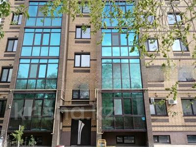 2-комнатная квартира · 57.5 м² · 5/5 этаж, Жамбыла за 23.6 млн ₸ в Уральске