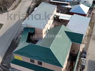 Свободное назначение, магазины и бутики, склады, азс, автосервисы и автомойки · 810 м² за 190 млн 〒 в Таразе