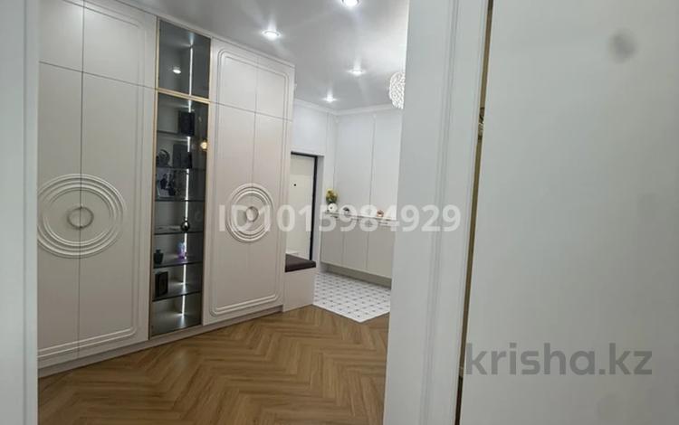 4-бөлмелі пәтер · 130 м² · 21/22 қабат, Сагынак 24, бағасы: 100 млн ₸ в Астане, Нура р-н — фото 2
