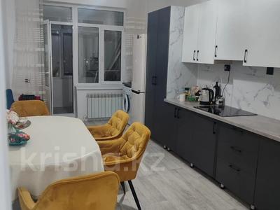 Пәтерлер в Актюбинской обл.: 2-бөлмелі пәтер · 51.8 м² · 12/12 қабат, мкр 11, бағасы: 21 млн 〒 2-бөлмелі пәтер · 51.8 м² · 12/12 қабат, мкр 11, бағасы: 21 млн 〒 в Актобе