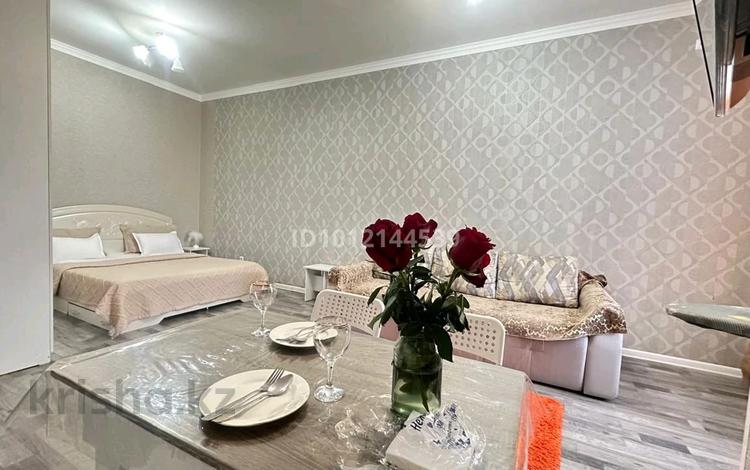 1-комнатная квартира · 37 м² · 11/20 этаж, ул. Туркестан 14 — Триумфальная арка Ботанический сад Библиотека и парк президента Аэропорт ЭКСПО Мега Орынбор Керей Жанибек Мангилик ел Туркистан Жаксылык Ушкемпировича спорт комплекс Абу-Даби плаза Байтерек Алау за 15 000 ₸ в Астане, Есильский р-н — фото 2
