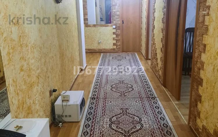 3-бөлмелі пәтер, 87 м², 4/5 қабат, Абая, бағасы: 32 млн 〒 в Талгаре — фото 2