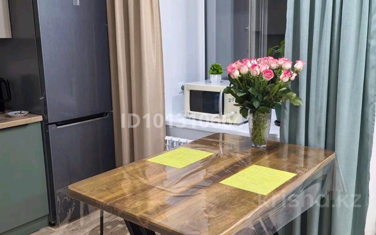 2-комнатная квартира · 53 м² · 5/9 этаж, Сатпаева за 20 000 ₸ в Семее — фото 2
