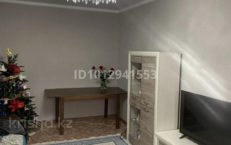 2-комнатная квартира · 46 м² · 4/5 этаж, 4 мкр 26 за 17.5 млн ₸ в Конаеве — фото 2
